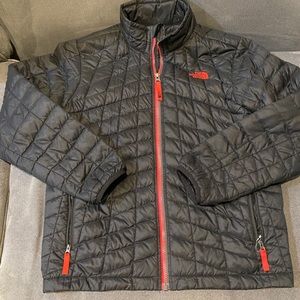 North face boys large Thermaball Jacket